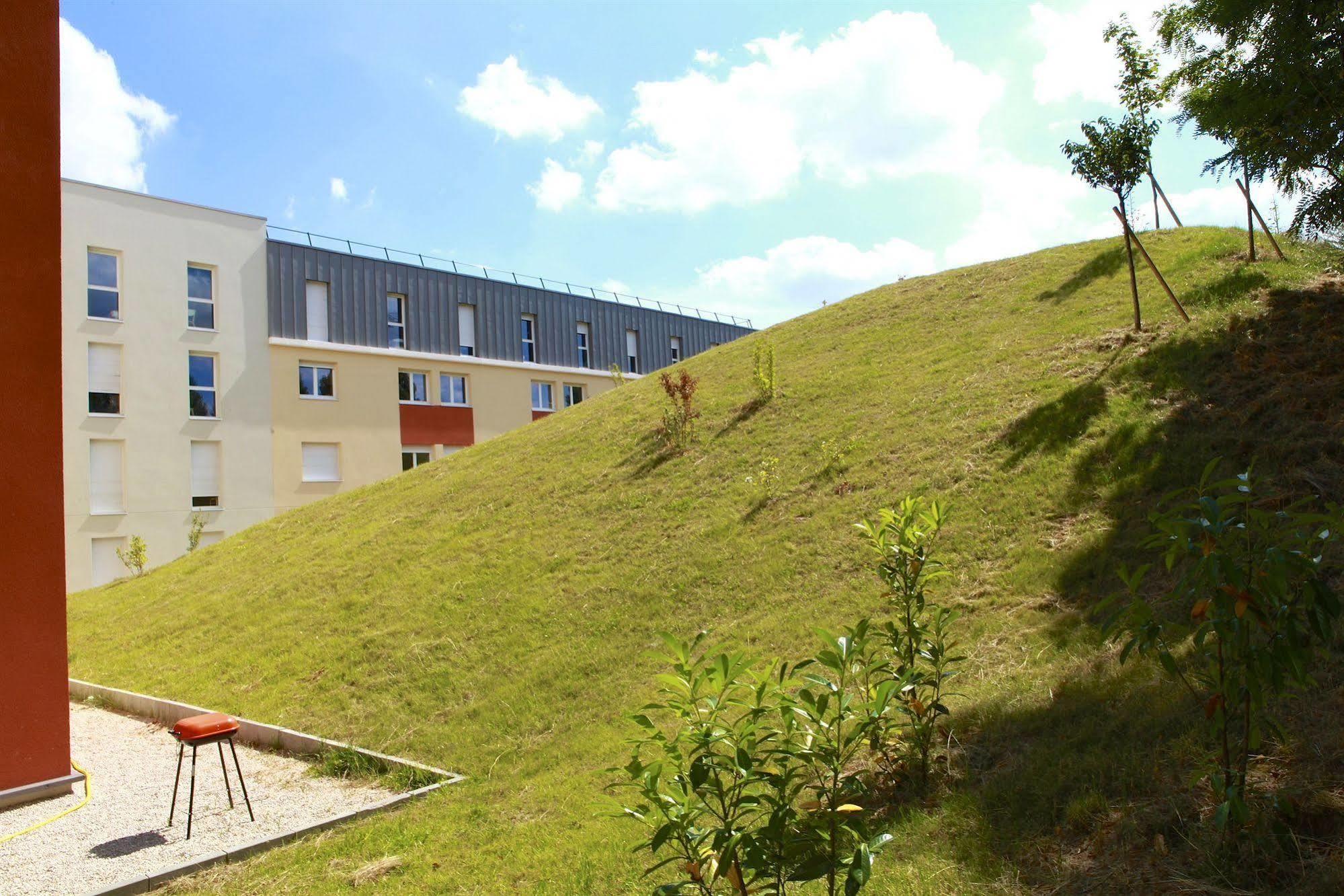 L'Aeronat By Popinns Saint-Cyr-l'Ecole Exterior photo